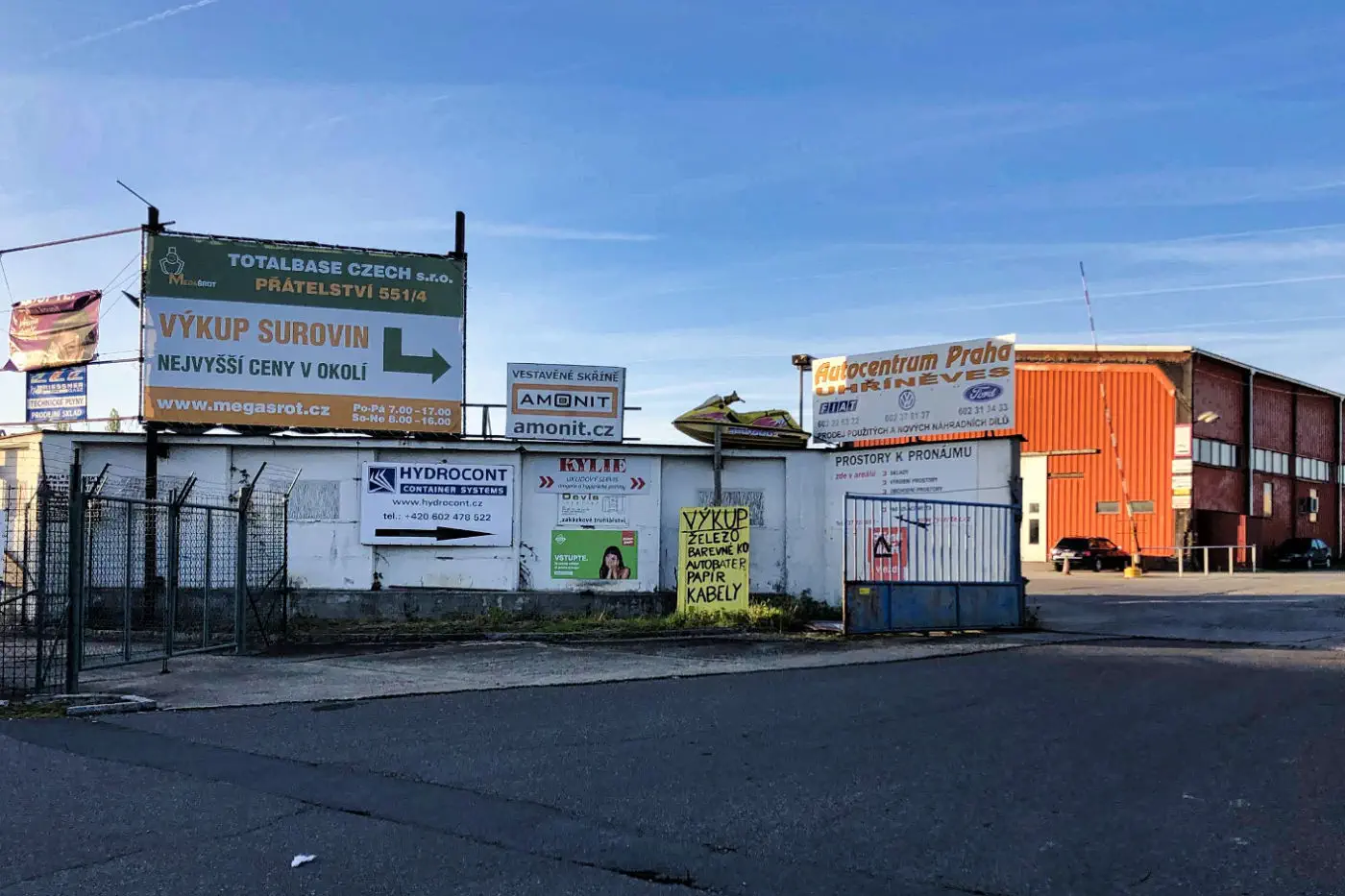 Provozovna MegaŠrotu: Brdská ulice, Praha 10 - Uhříněves